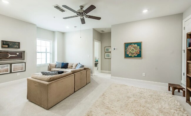 Building Photo - Upscale Modern Townhome nestled in the   G...