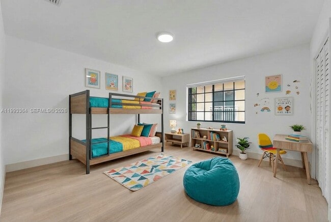 Building Photo - 456 SW 20th Rd