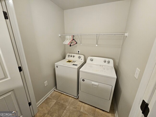 Building Photo - 3004 Bayrose Cir