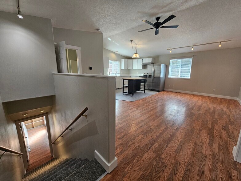 stairs to 2nd floor - 13235 SE Oatfield Rd