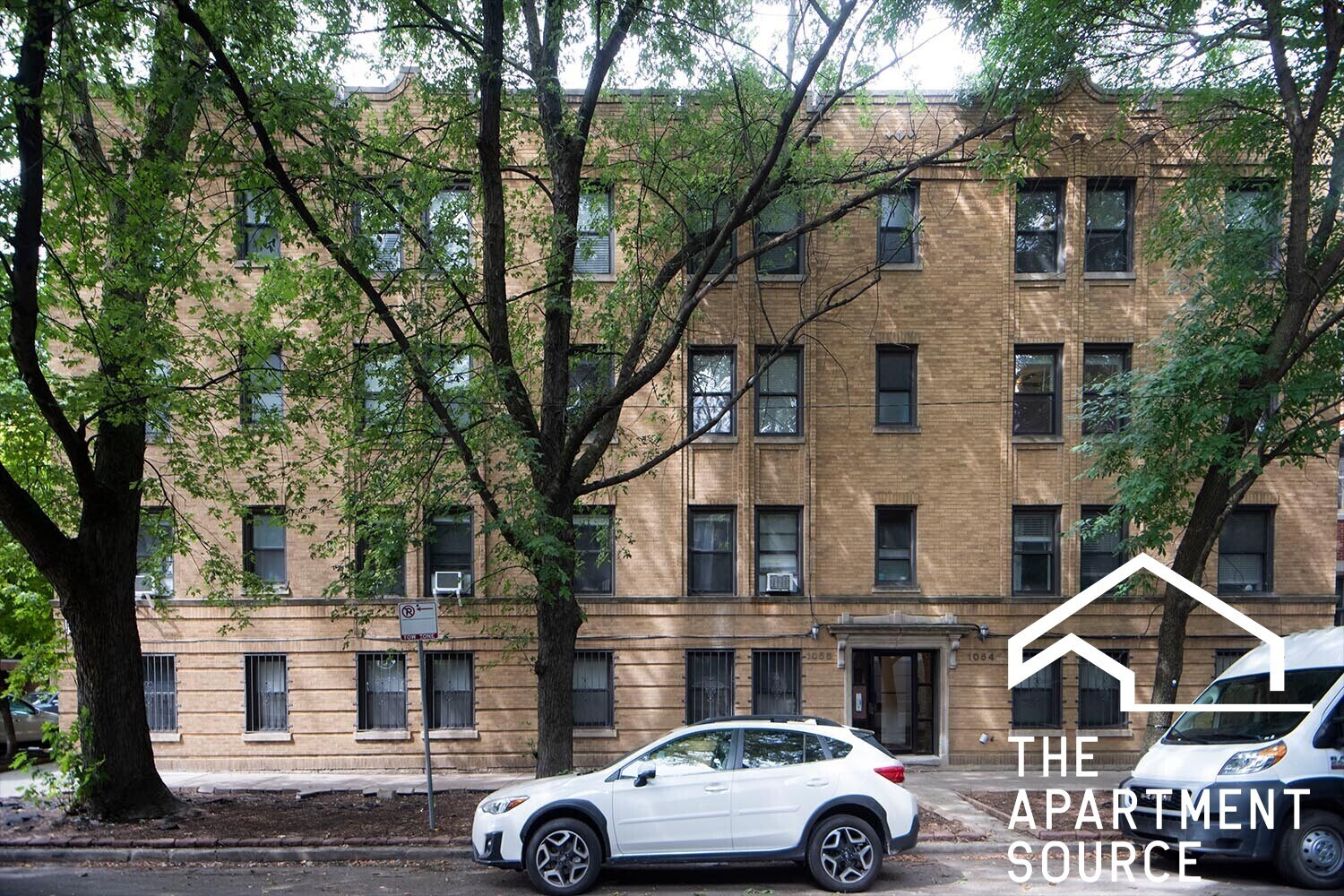 Building Photo - 1056 W Lill Ave