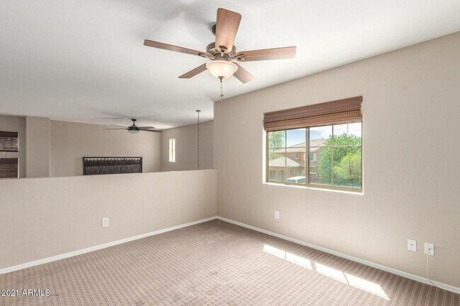 Building Photo - 3828 E Bridgeport Pkwy