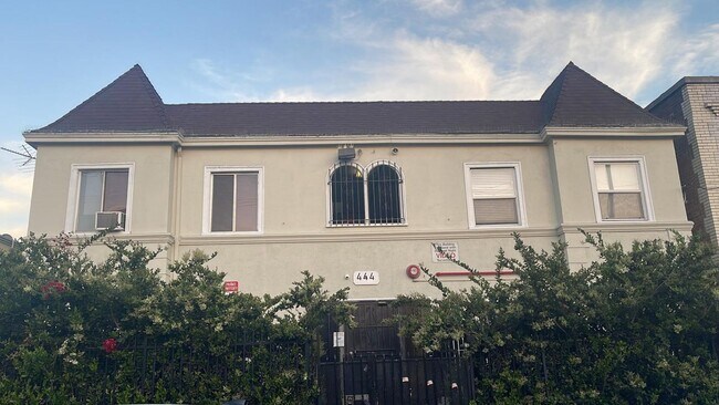 Building Photo - 444 S Burlington Ave