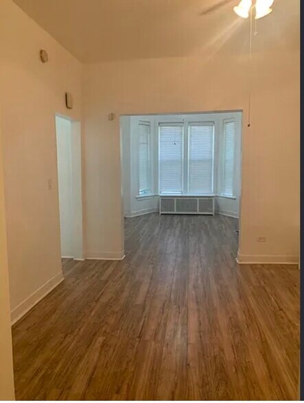 Building Photo - 2930 W Polk St