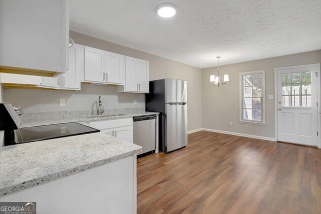 Building Photo - 105 Belle Dr