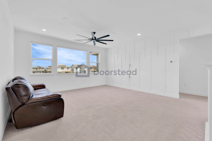 Building Photo - 16819 Karsen Ln