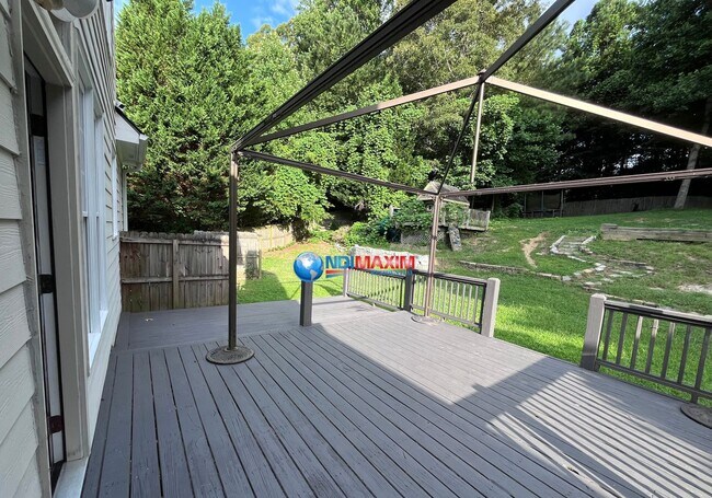 Building Photo - Beautiful large 6-bedroom house in Dacula