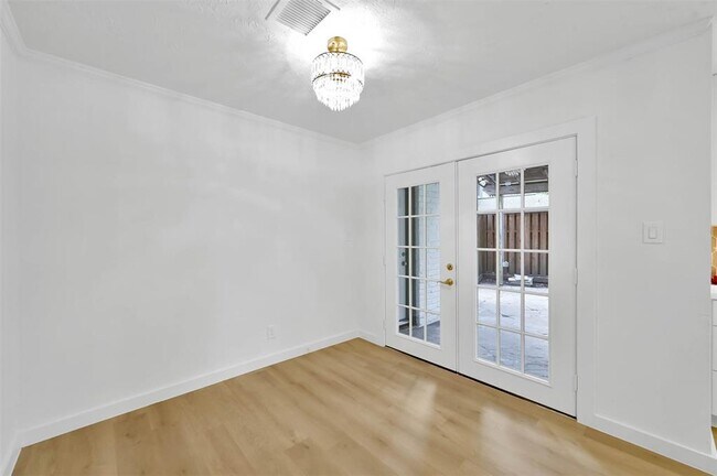 Building Photo - 11612 Timberwild St