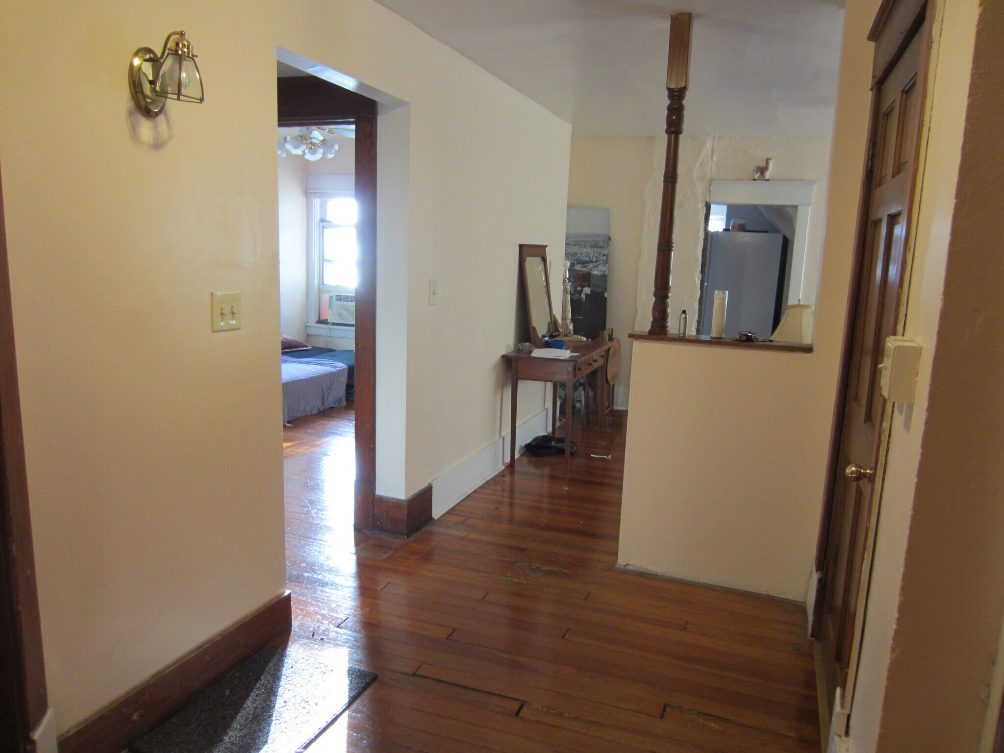 Building Photo - 1317 Rhode Island St