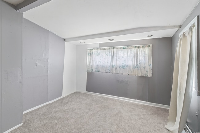 Building Photo - Turnkey Northside Duplex – Fully Renovated...