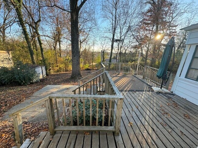 Building Photo - 408 Frazier Dr