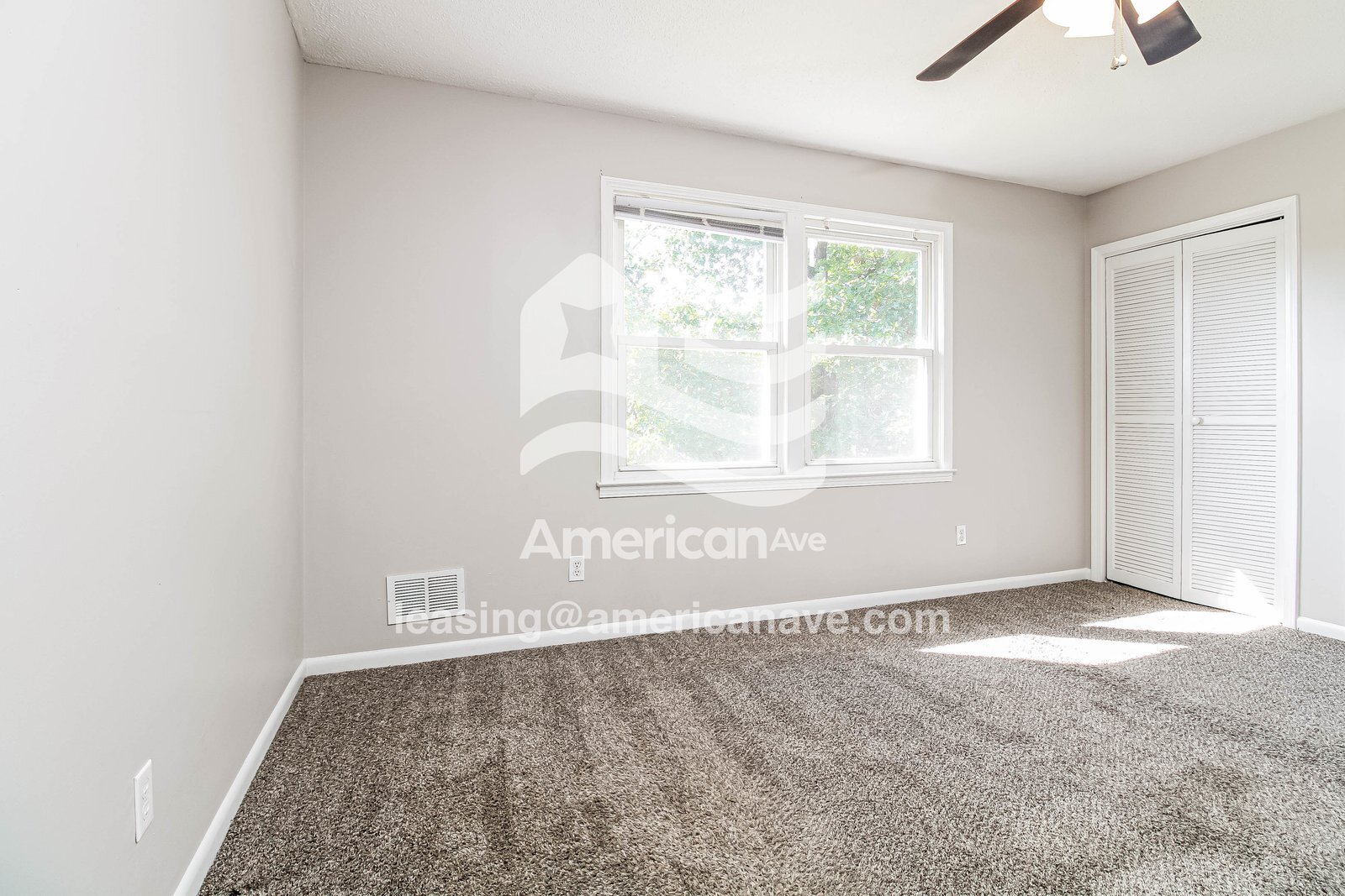 Building Photo - 205 Reseda Dr