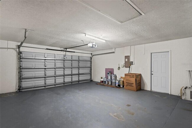 Building Photo - 2502 Indigo Dr