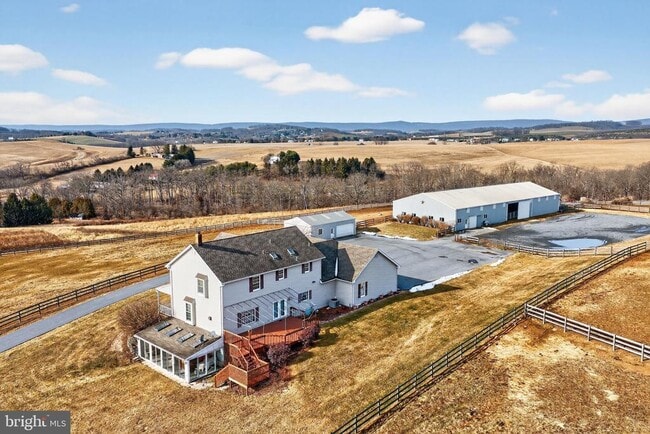 Building Photo - 5289 PA-309