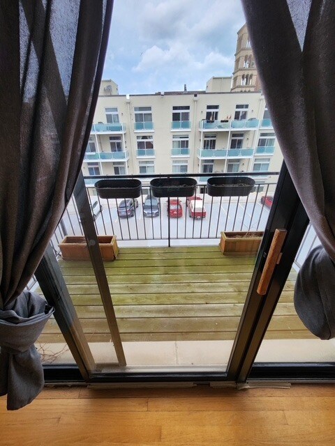 Building Photo - Buena Park - 1 bedroom + Den available ASAP!