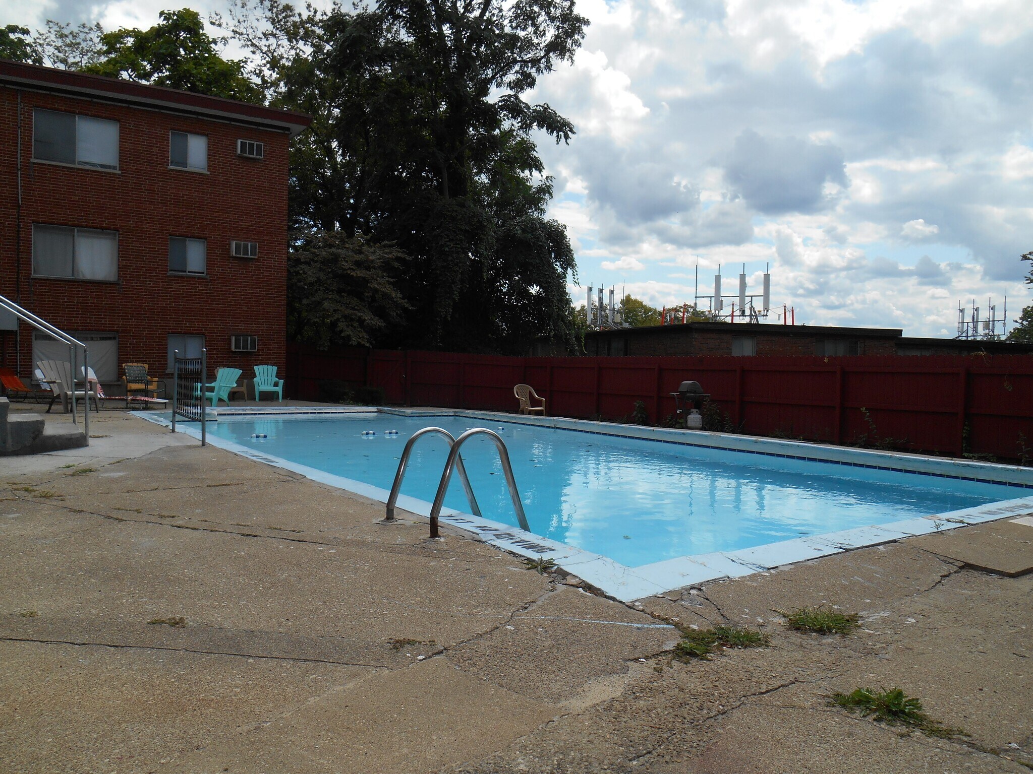 Building Photo - 1041 Delta Ave