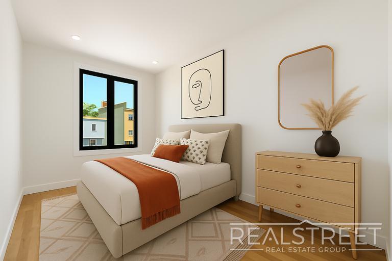 Building Photo - Brand New 3 Bed 2 Bath in Bed Stuy Townhouse!