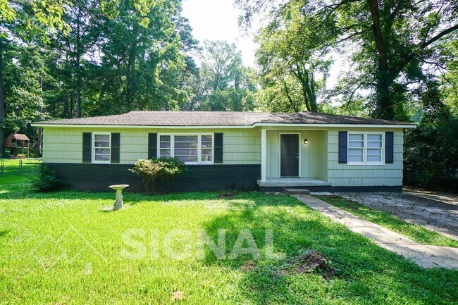 Primary Photo - 1209 Lynn Acres Dr