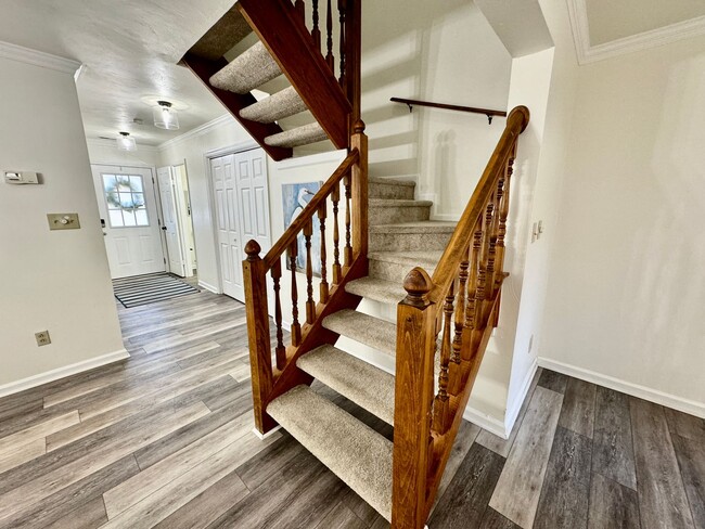 Building Photo - 3-Bedroom Townhome Ready NOW!! Completely Updated - Fenced Backyard - Exterior Storage!