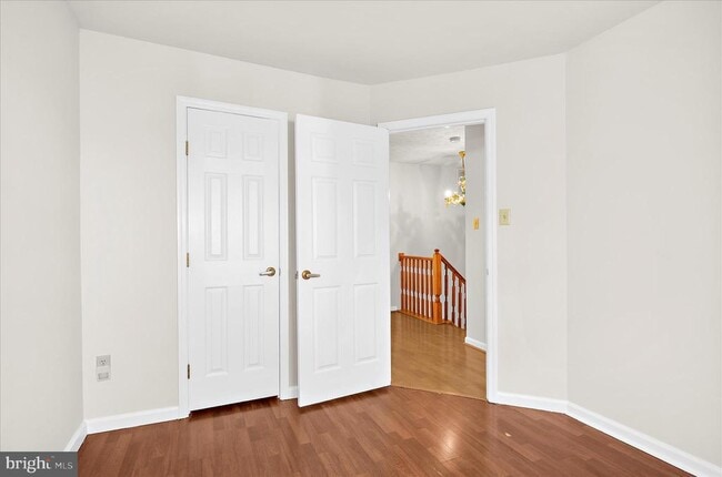 Building Photo - 2009 Heritage Dr