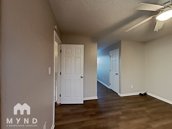 Building Photo - 629 Bennett Dr