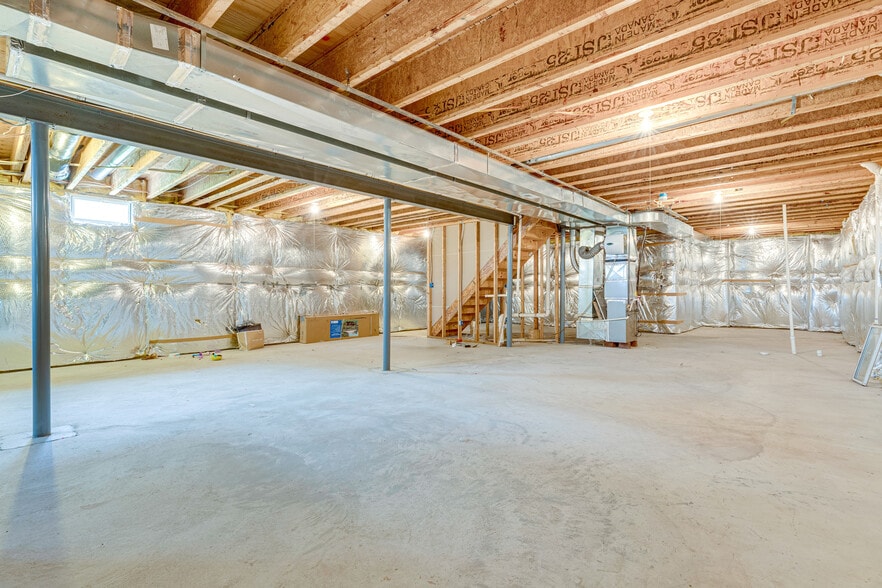 Unfinished lower level for tons of storage - 25634 Creek Run Ter