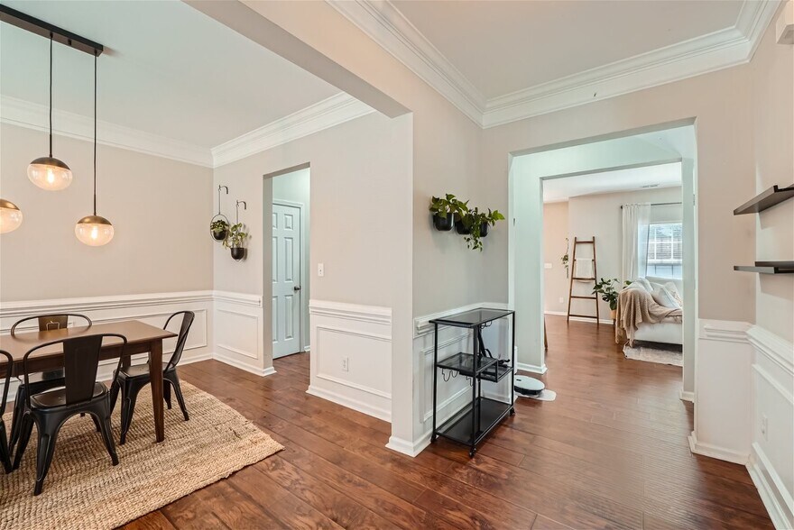 Building Photo - 13165 Wilburn Park Ln