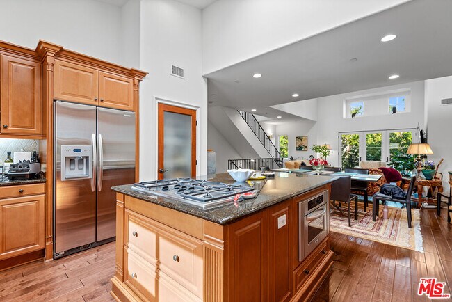 Building Photo - 1619 Artesia Blvd