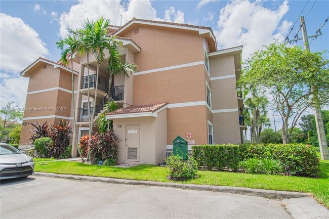 Building Photo - 9033 Wiles Rd