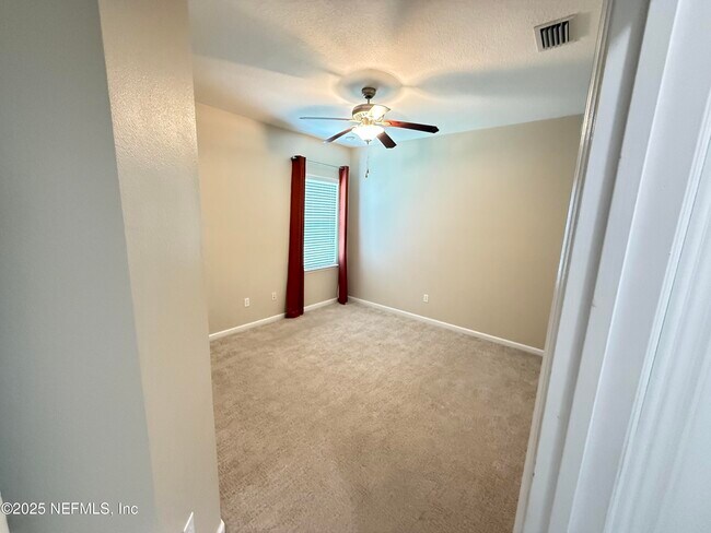Building Photo - 5955 Wind Cave Ln