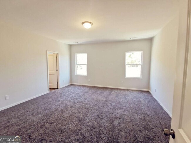 Building Photo - 1427 Ridge Rd