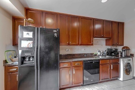 Building Photo - 6414 N Mozart St