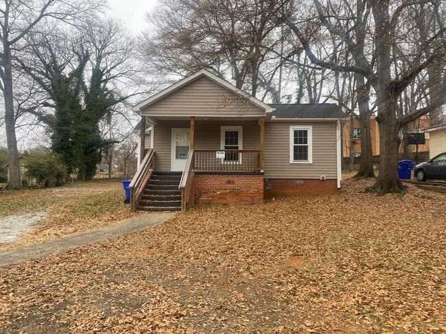 Building Photo - 41 Briarcliff Dr