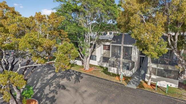 Building Photo - 7929 SW 104th St