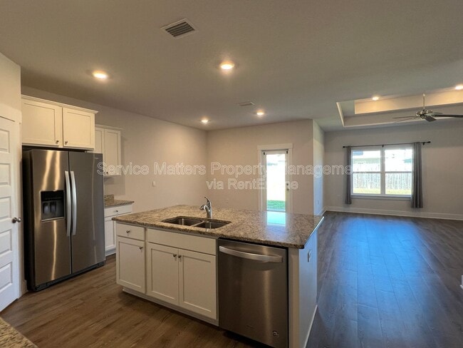 Building Photo - 4084 Blaney Ln