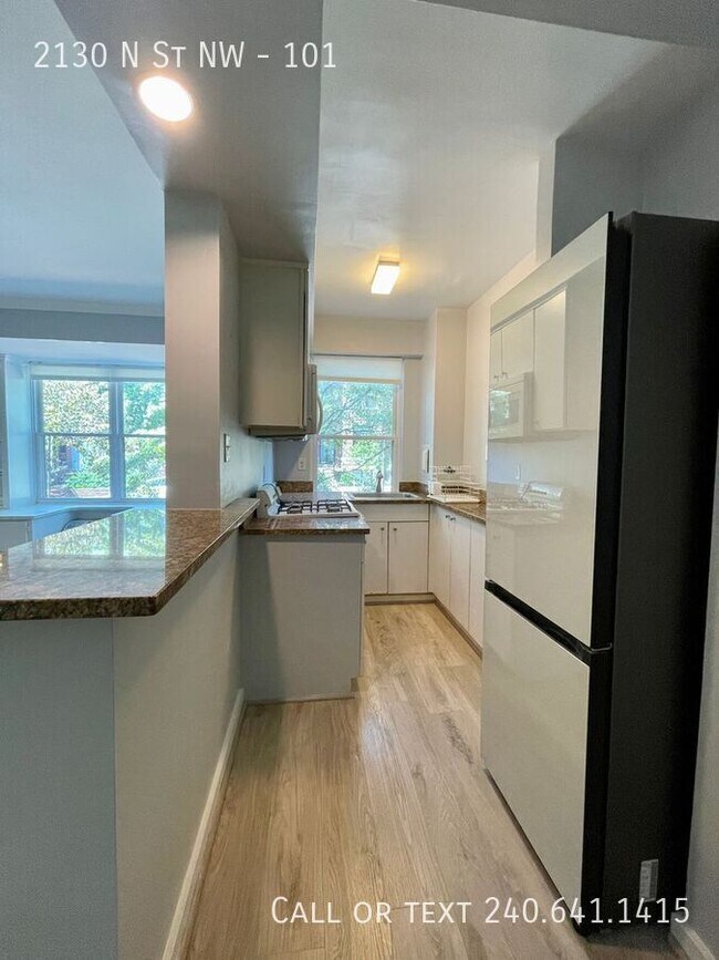 Building Photo - 2130 N St NW