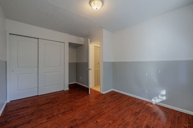 Building Photo - 5108 Hawk Springs Dr