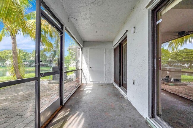 Building Photo - 388 NW 103rd Terrace