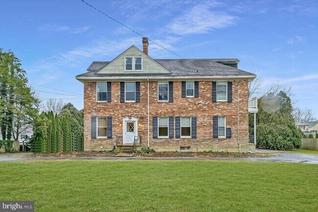 Building Photo - 2203 Edmondson Ave