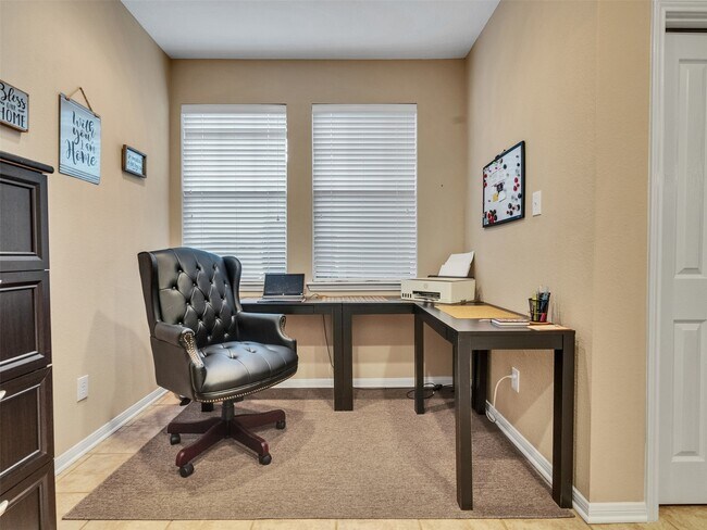 Building Photo - 83 Scarlet Woods Ct