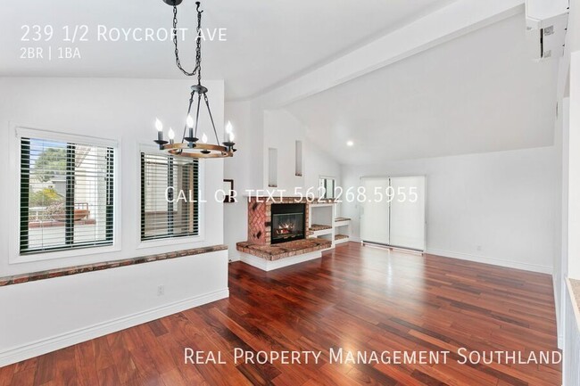 Building Photo - 239 Roycroft Ave