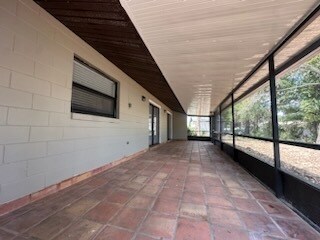 Building Photo - 107 Maplewood Dr