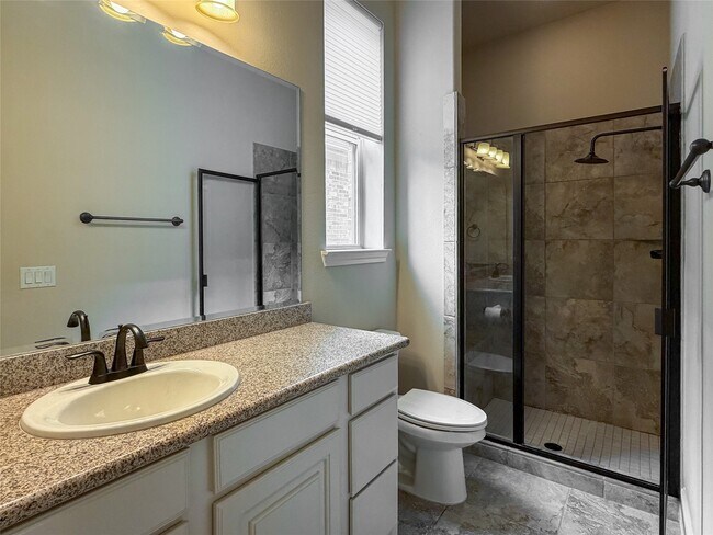 Building Photo - 10810 Poolman Pl