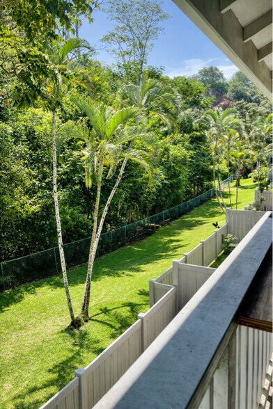 Building Photo - 95-833-833 Wikao St