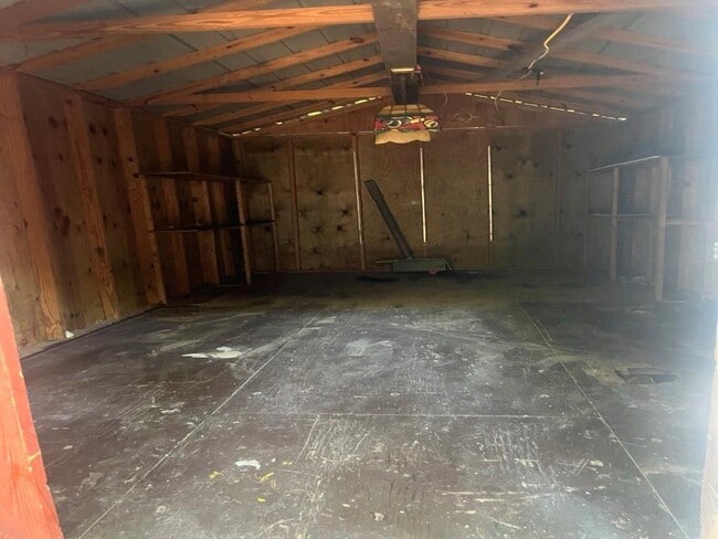 Building Photo - 618 Clarke St