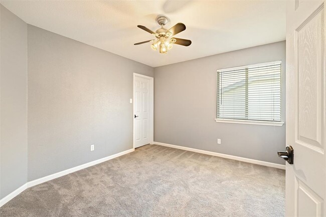 Building Photo - 11100 Los Comancheros Rd