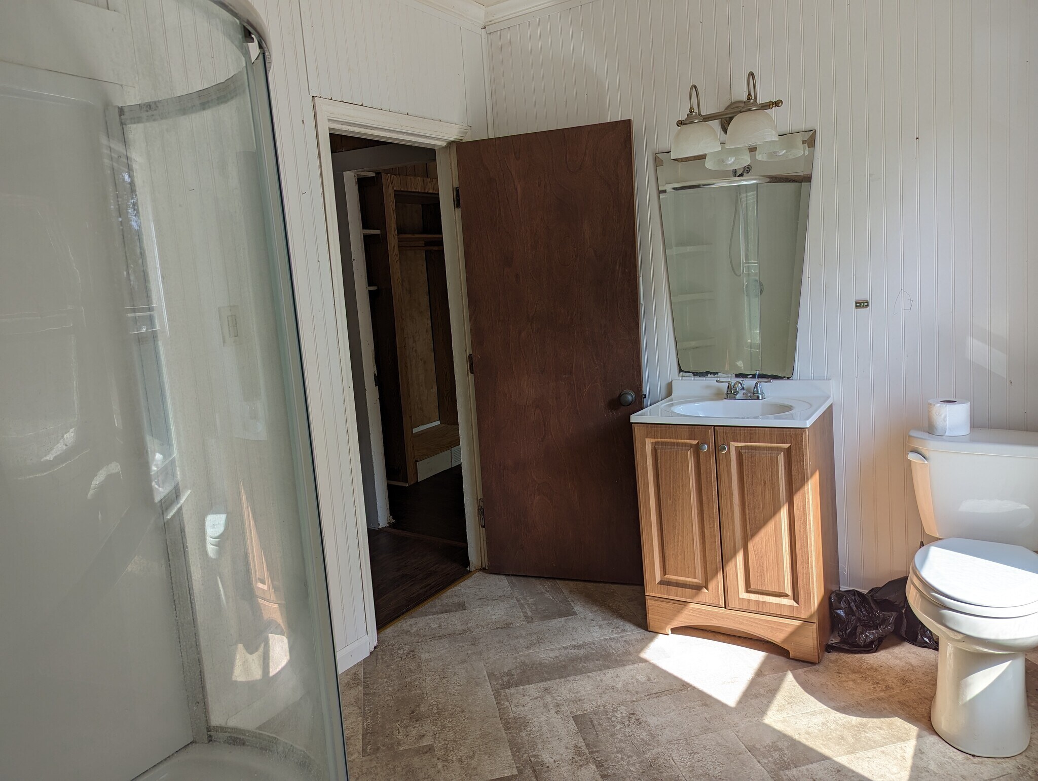 Bathroom - 3982 Church St