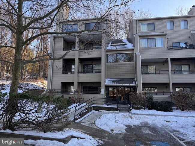Building Photo - 8001 Greenspring Way