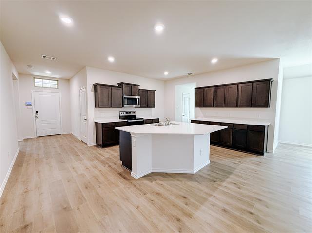 Building Photo - 227 HappyWell Ln