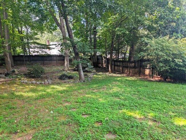 Building Photo - 629 Furrow Dr